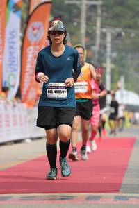 BIB: 40859
                            <button type="button" onclick="openModal(8218546)" class="btn btn-primary btn-sm float-right btn-popup" data-toggle="modal" data-target=".modal-high-quality">
                        <i class="fas fa-shopping-cart"></i> Add to Cart
                    </button>
                                            <button type="button" onclick="isThisMe(8218546, true)" class="btn btn-success btn-sm float-right btn-popup btn-isme hidden" data-toggle="tooltip" data-placement="bottom" title="นี่คือรูปของคุณใช่ไหม คลิกที่นี่เพื่อเอาเข้าอัลบั้ม">
                        <i class="fas fa-plus"></i> Add to album
                    </button>
                    <button type="button" onclick="isThisMe(8218546, false)" class="btn btn-warning btn-sm float-right btn-popup btn-isnotme hidden">
                        <i class="fas fa-ban"></i> Remove from album
                    </button>